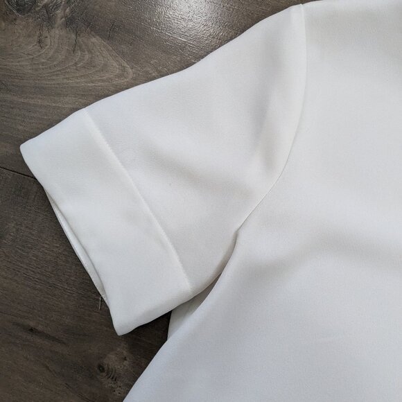 Banana Republic Crepe Boxy Blouse - Picture 5 of 9